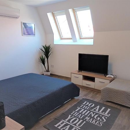 Szellorozsa Apartman Fonyod Bagian luar foto